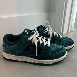 Nike Velvet Dunks